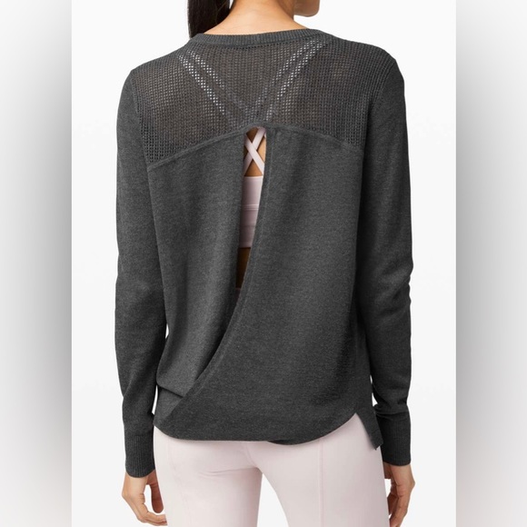 lululemon athletica Sweaters - LULULEMON back to balance long sleeve sweater heathered graphite grey size 8
